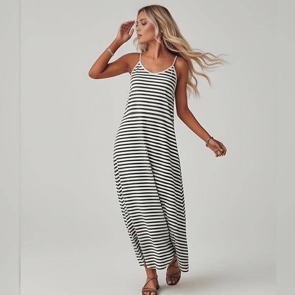 Striped Print Cami Dress - Picture 2 of 7